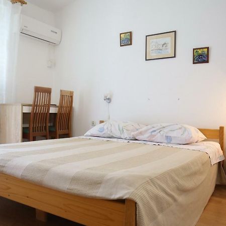 Apartment And Rooms Roko Zaglav エクステリア 写真