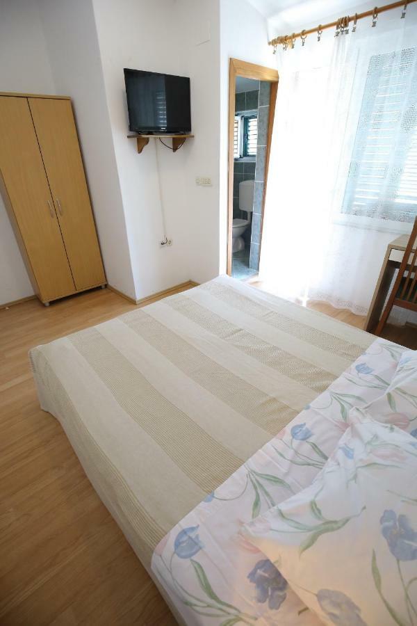 Apartment And Rooms Roko Zaglav エクステリア 写真