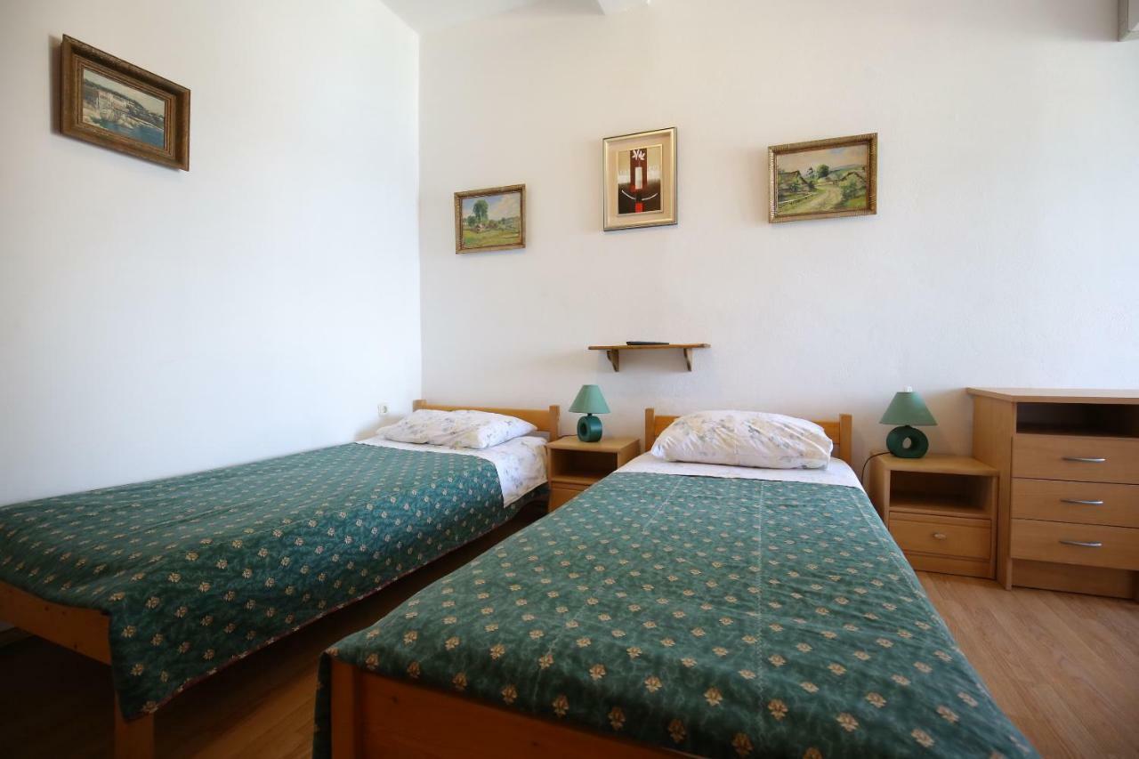 Apartment And Rooms Roko Zaglav エクステリア 写真